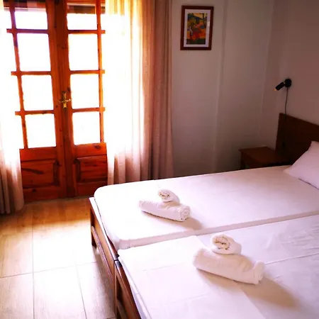 בית הארחה Sotiras סקאלה סוטירוס