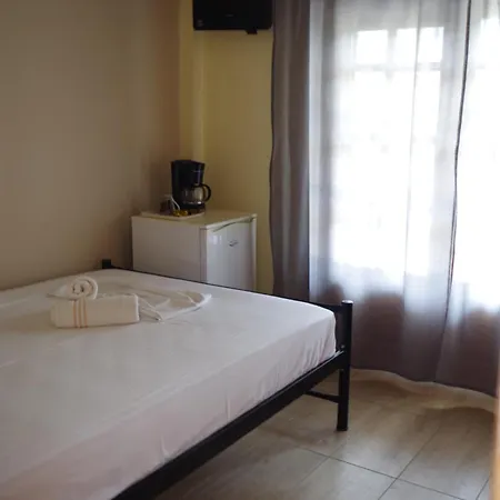 בית הארחה Sotiras סקאלה סוטירוס