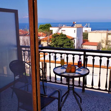 Sotiras סקאלה סוטירוס