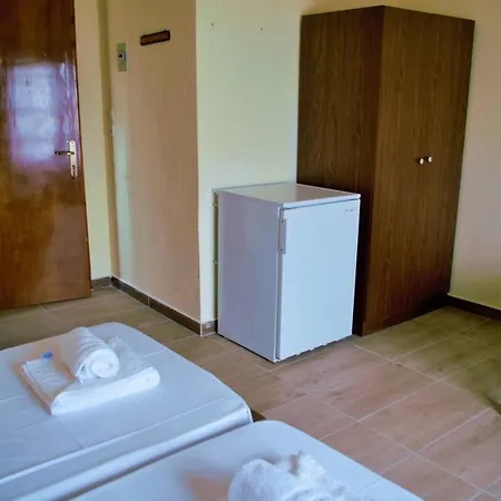 Sotiras בית הארחה