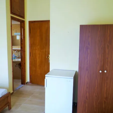 Sotiras בית הארחה