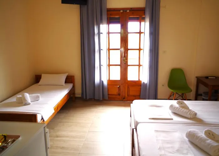 招待所 Sotiras 3*