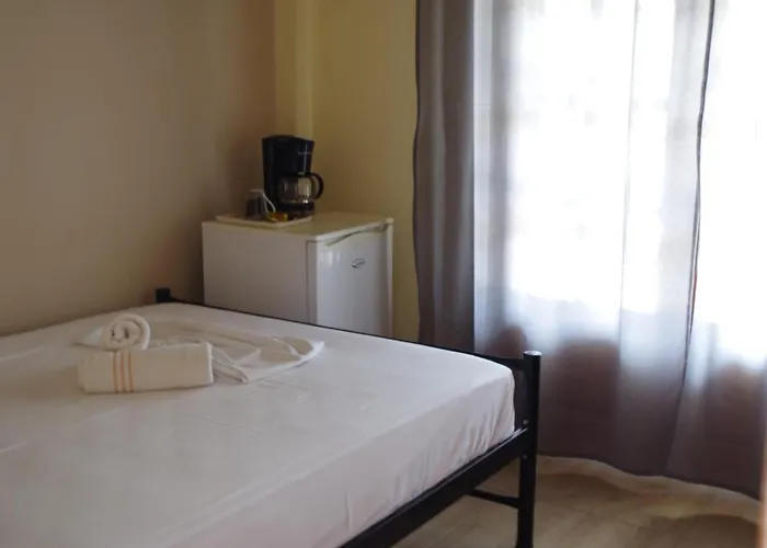 招待所 Sotiras 斯卡拉索提罗斯