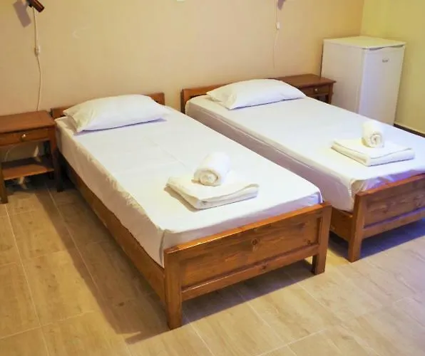 Sotiras 招待所 3*