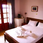 Sotiras スカラ・ソティロス