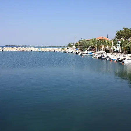 Sotiras Skála Sotíros