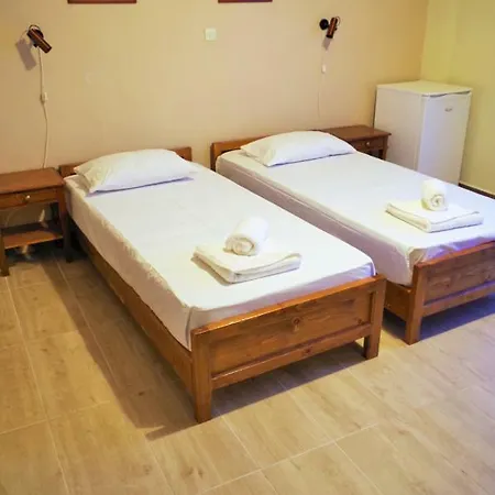 Sotiras Guest house *